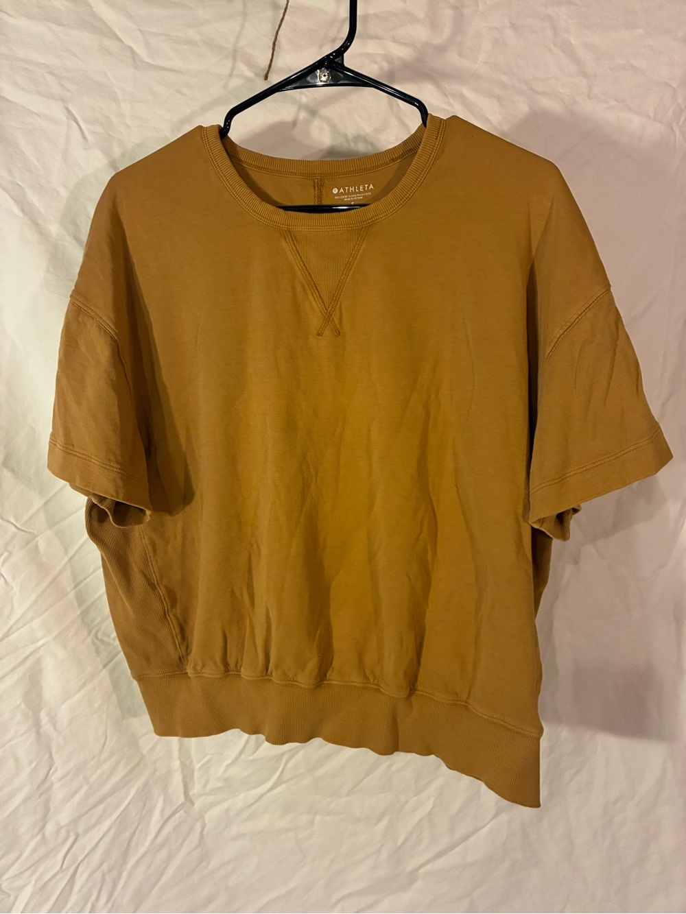 Athleta Men's Short-Sleeve Pullover in Camel Brown